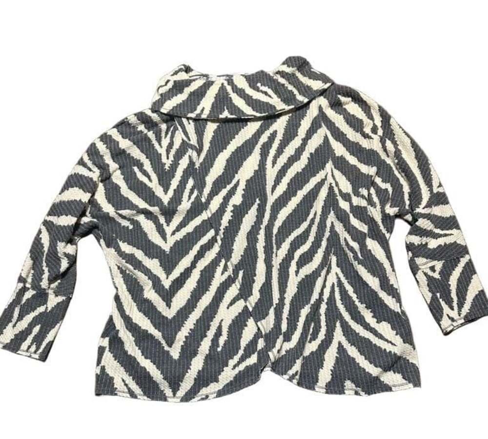 LuLaRoe Kristen Cowl Neck Sweater Zebra Print Size XL